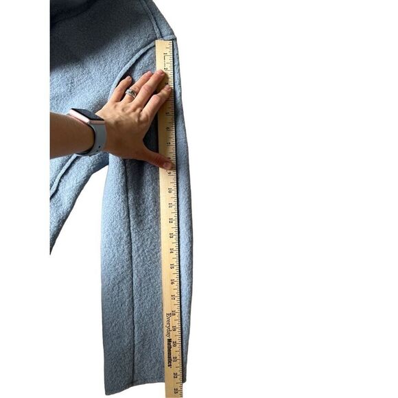 ❗️Final Price❗️J.Crew Daphne Topcoat in Boiled Wool Mountain Blue size 4-6 - Picture 10 of 14